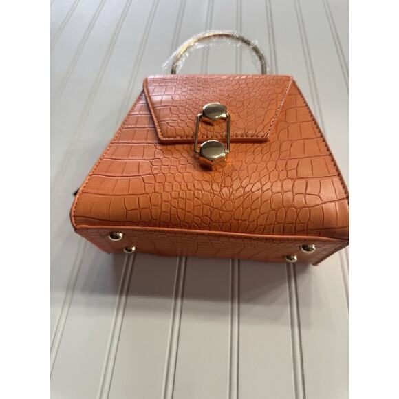 Badgley Mischka Orange Frame Bag Purse Gold Hardware Croc Vegan Leather NWT $129 - Picture 2 of 8